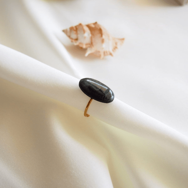 Bague femme pierre noire