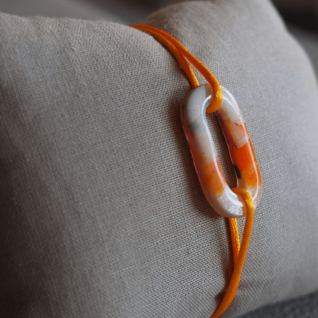 Bracelet d'amitié cordon orange pour femme couple ou cadeau fait main