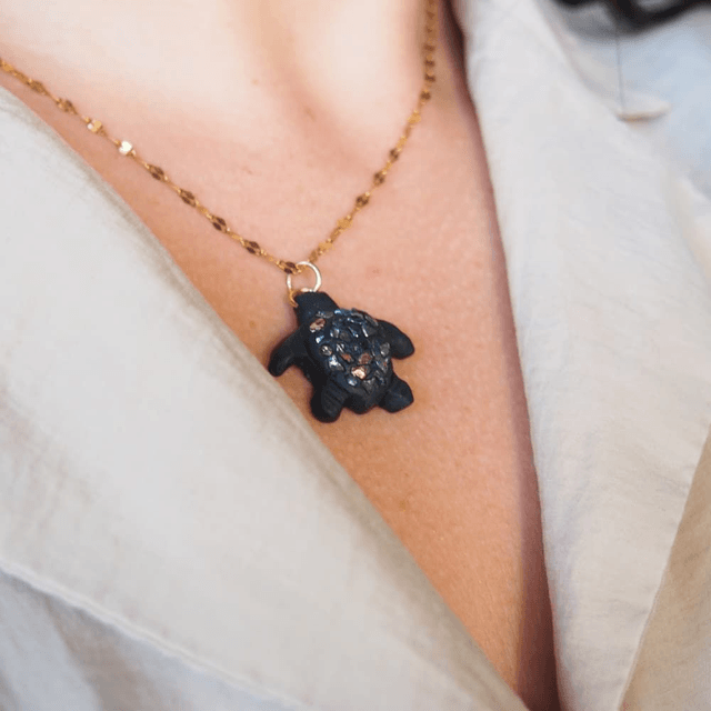 Collier Tortue irisée