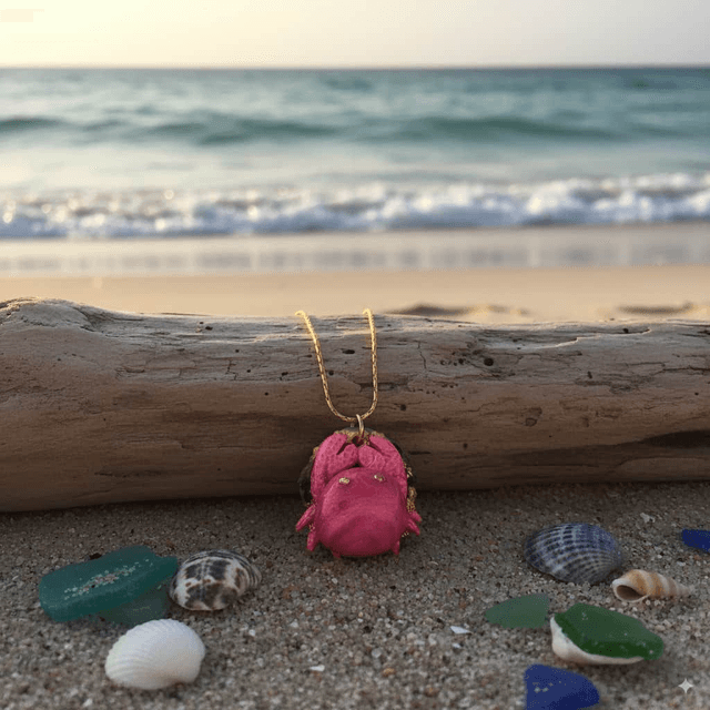 Collier crabe rose